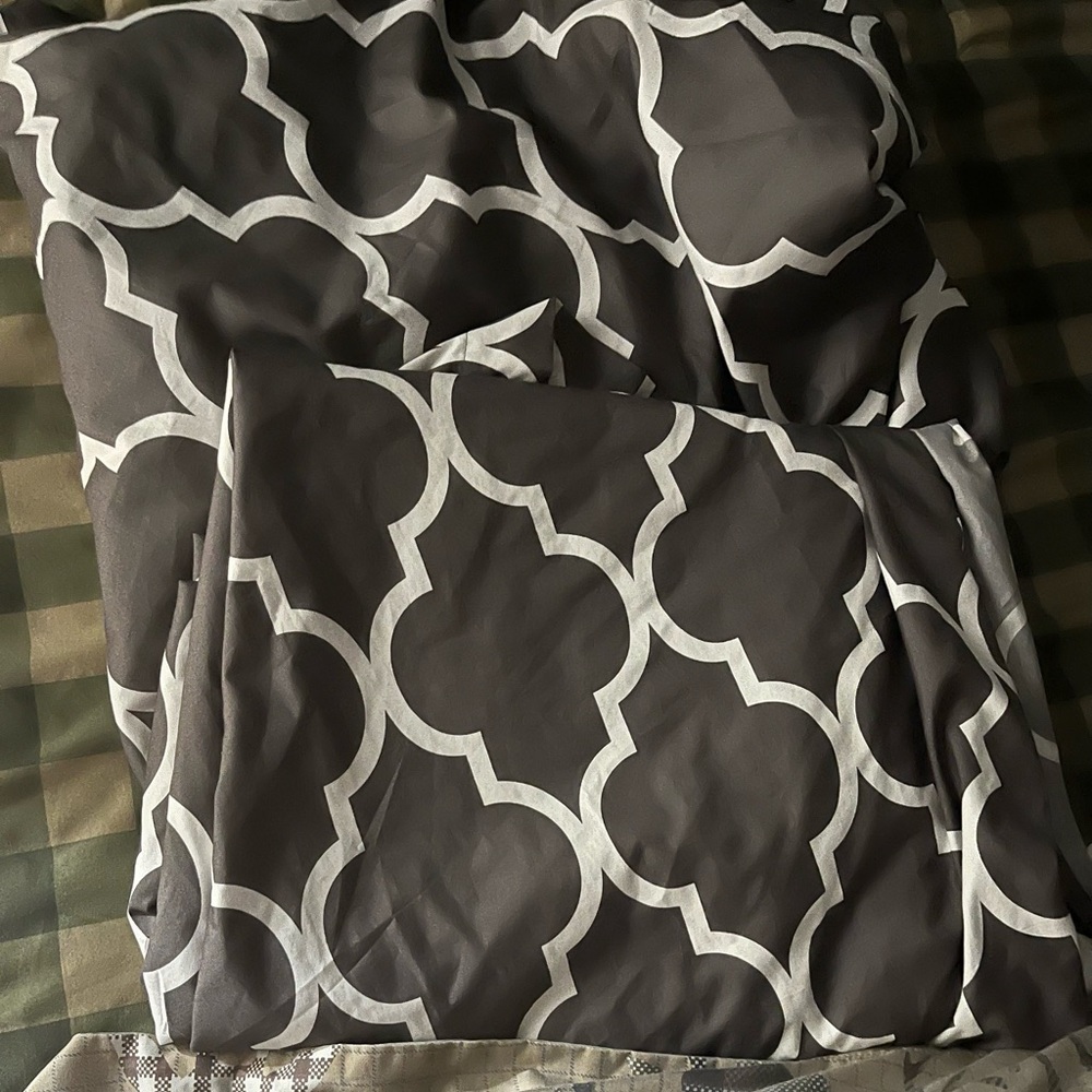 Gray trellis Sheets- top sheet and fitted sheet